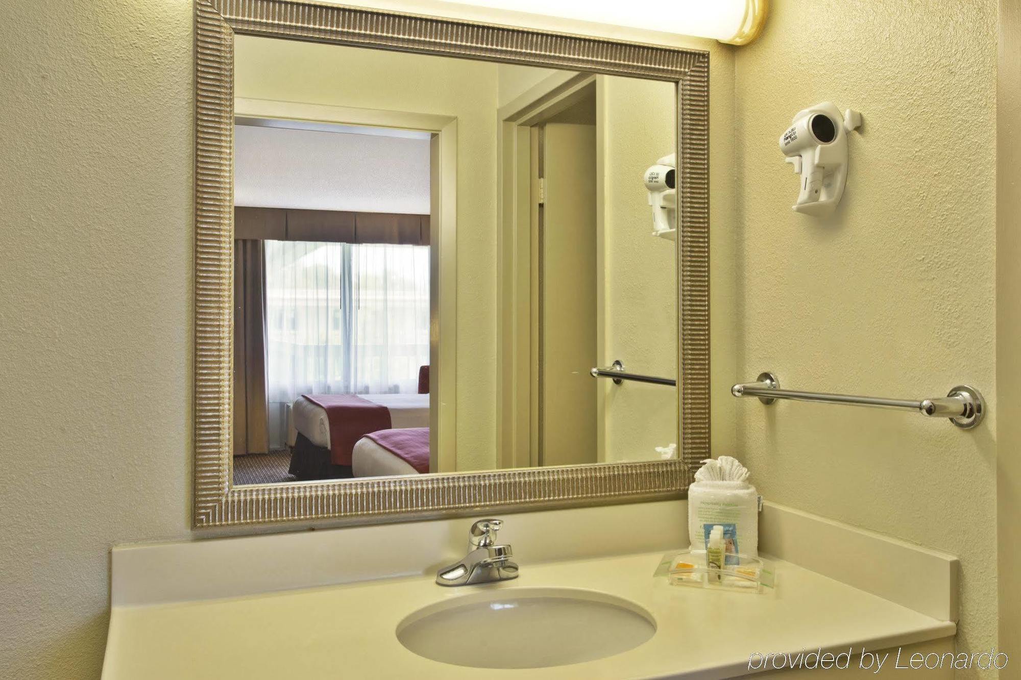Holiday Inn Baton Rouge-South By Ihg Esterno foto
